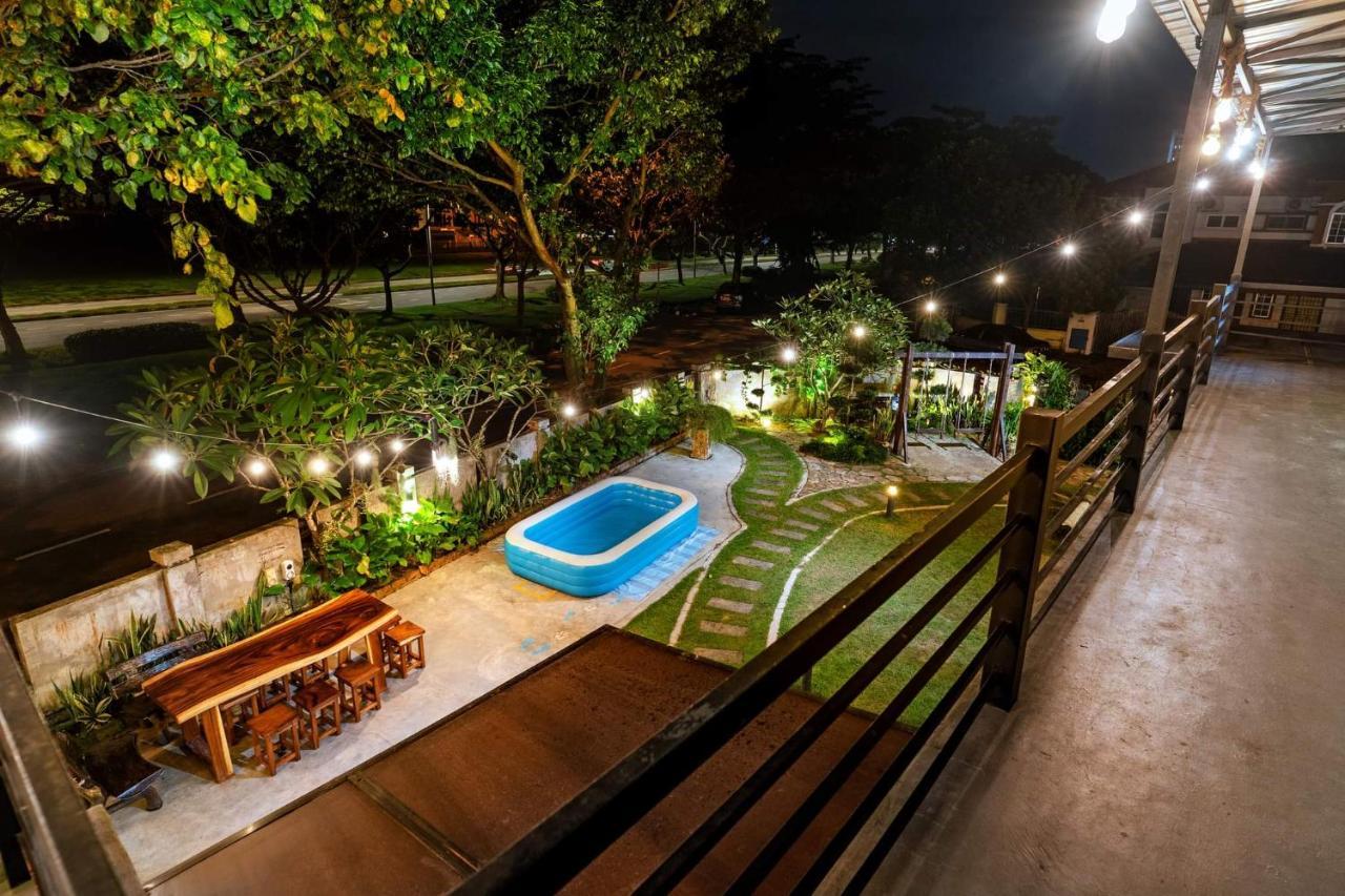 Вилла Eco Haus Garden Residential Джохор-Бару Экстерьер фото